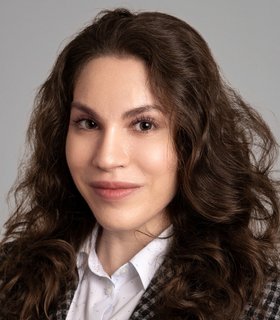 Portrait photo of Nastasia Casper