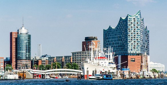 Becker Marine Systems Office Building in Hamburg, Germany